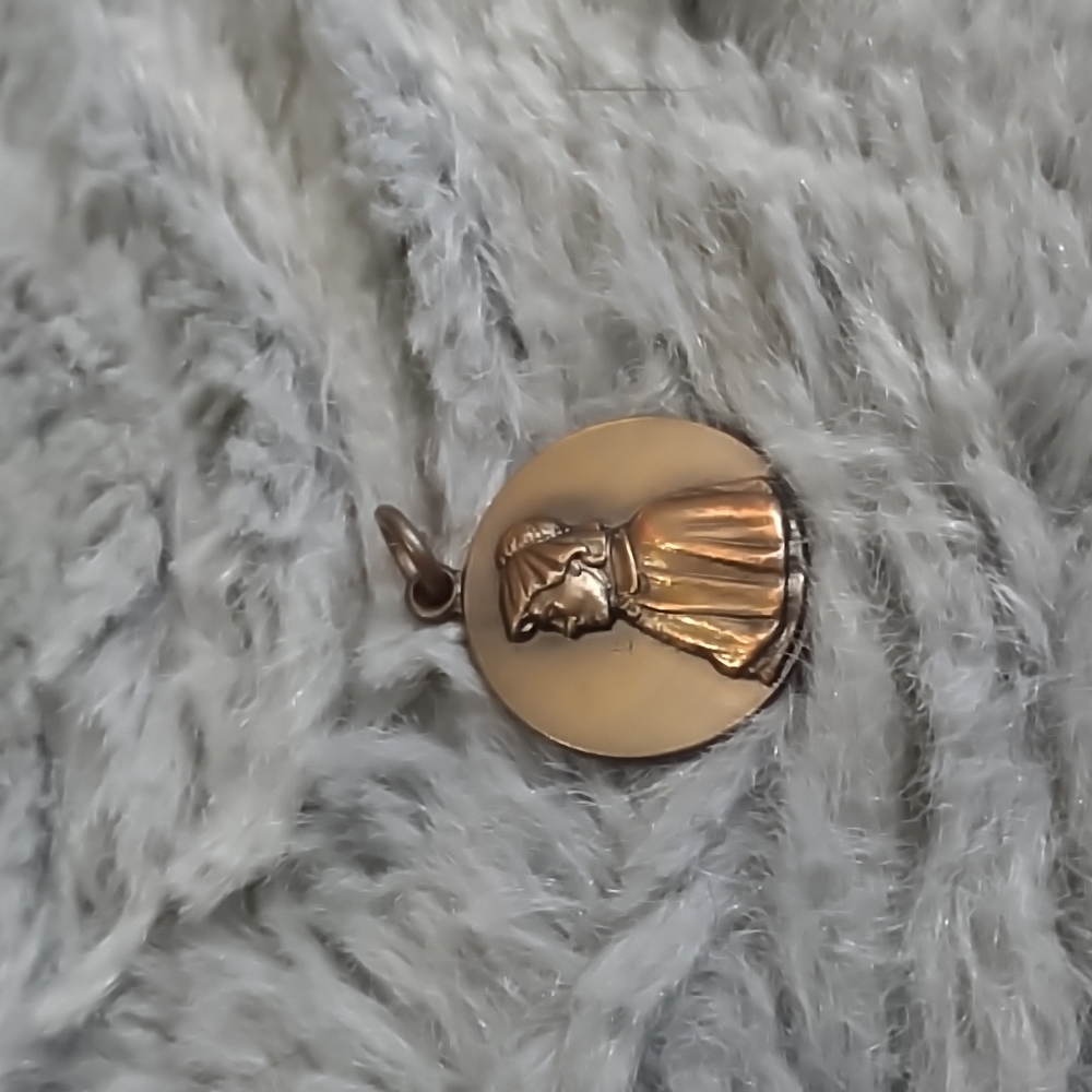 Elizabeth Ann Seton Medal, Copper Color. Used.